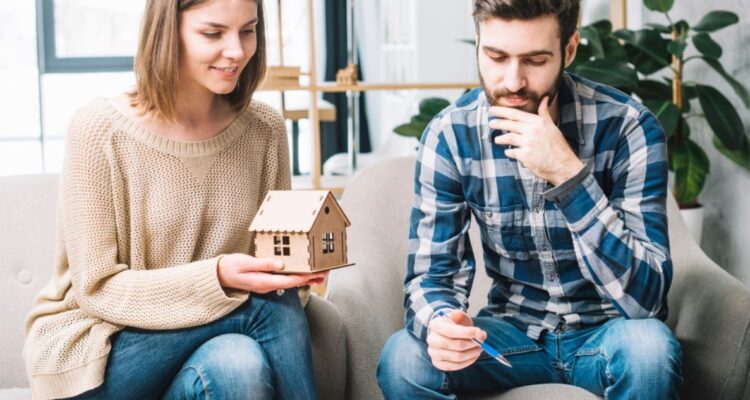 Por qué es tan dificil acceder a la casa propia según experto y qué subsidios hay actualmente