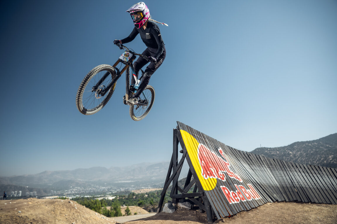 Fer Quiroga en Del Cerro al Barrio.