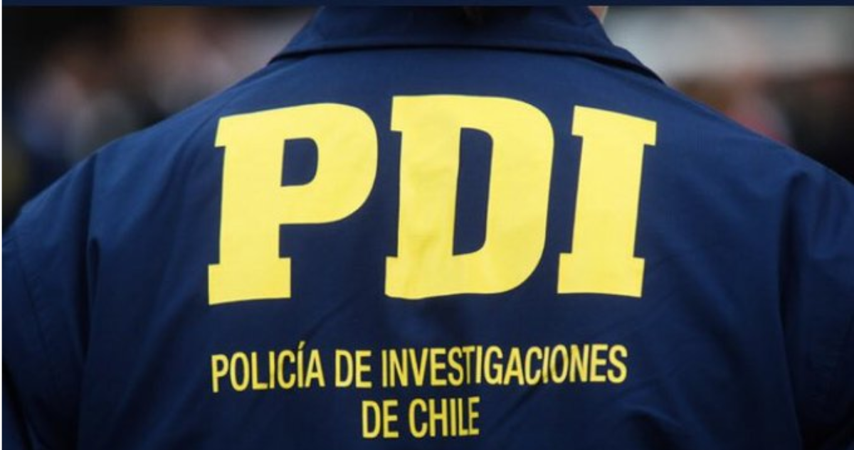 Roban placa y arma de servicio a funcionaria de la PDI en centro comercial de Temuco