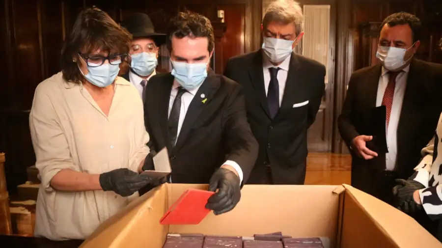 Cajas material nazi Argentina