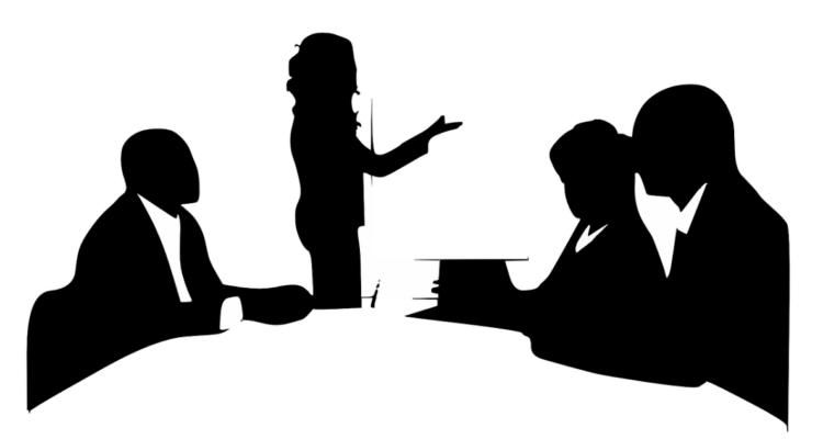 Avanza en el Congreso proyecto que busca que directorios de empresas tengan más presencia de mujeres