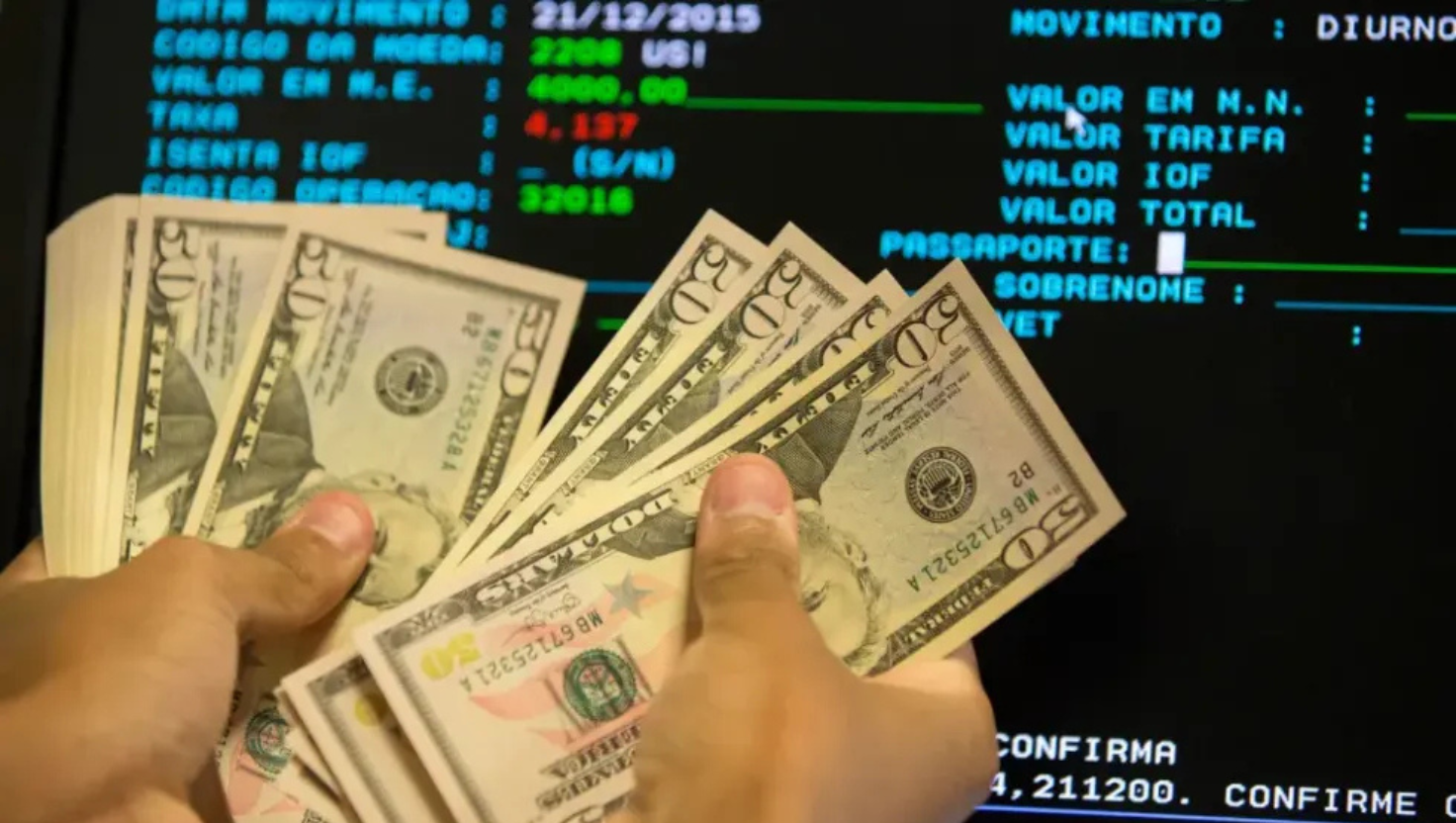 Aunque el mundo ahorra como nunca, la inversión global está estancada. El capital fluye hacia donde menos se necesita y deja atrás a quienes más podrían crecer.