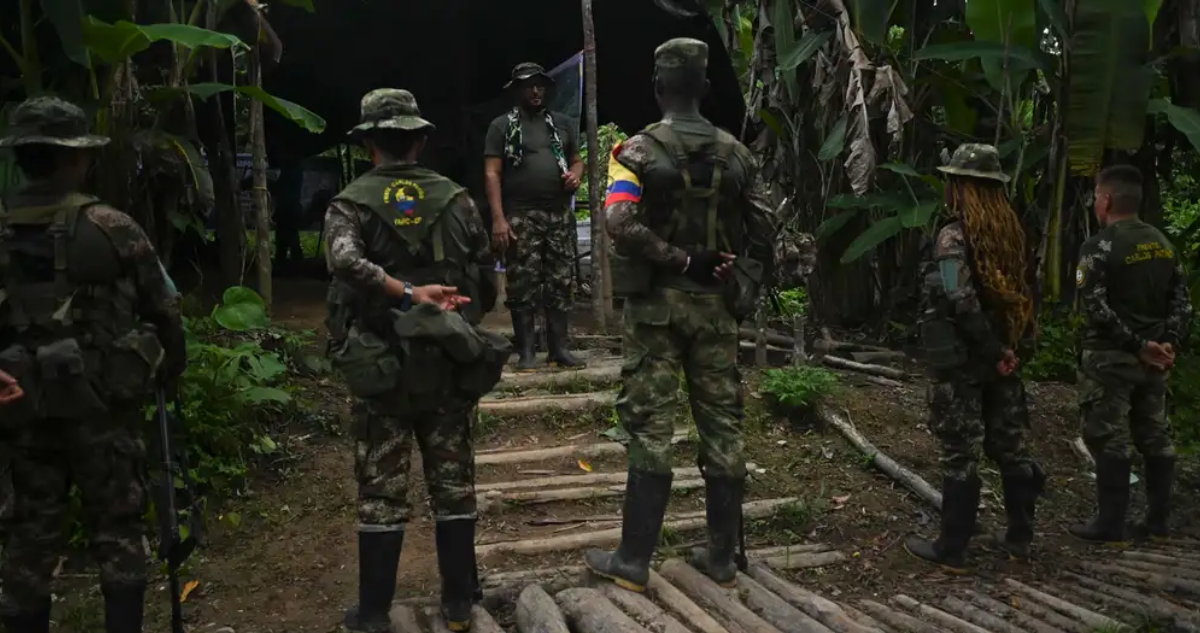 Ecuador 12 muertos deja emboscada atribuida a disidentes de las FARC contra militares en la Amazonía