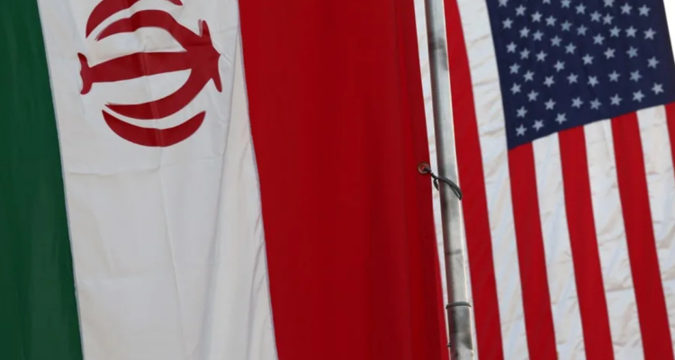 Banderas de Irán y EE.UU
