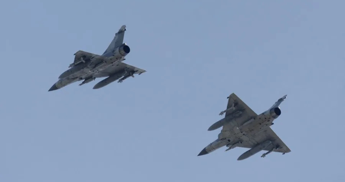 Taiwán detecta decenas de cazas y drones del Ejército de China cerca de la isla