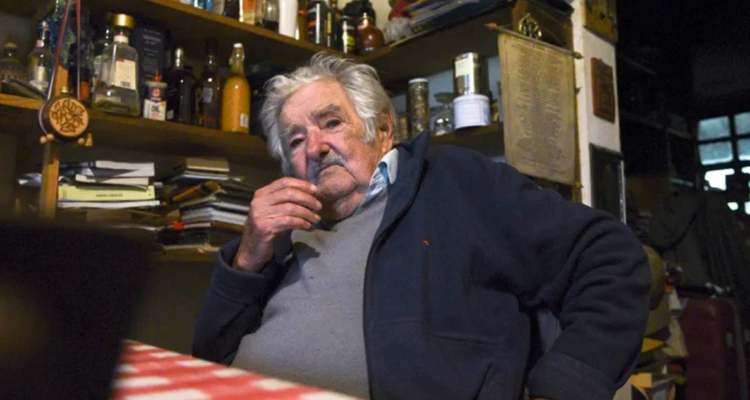 Revolucionario, torturado y un cerebro carcomido de rejas: la vida rebelde de Pepe Mujica