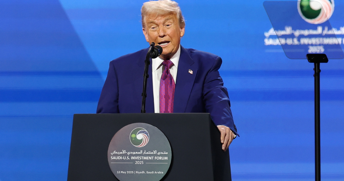 Trump anuncia el levantamiento de sanciones de EEUU a Siria