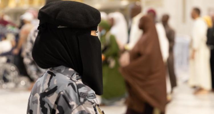 ejecutan a dos hombres en arabia