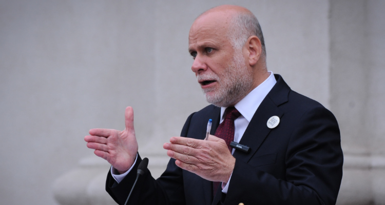 Elizalde critica que se genere “señal de sospecha” al Gobierno por aportes a club de pareja de Boric