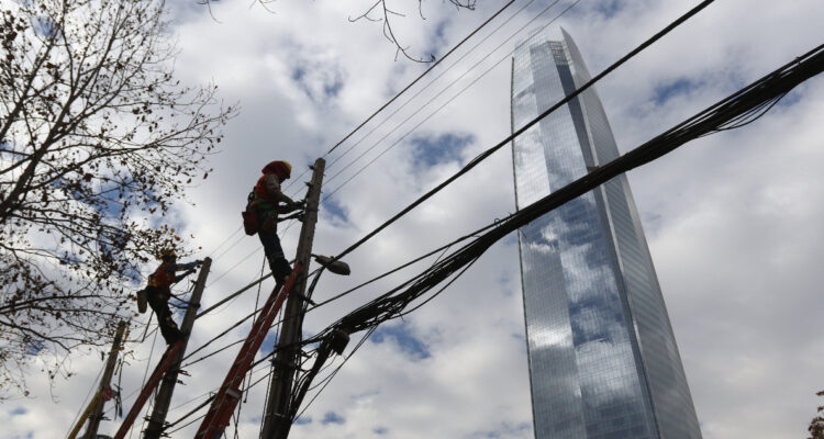 Gobierno inicia nuevo proceso para definir las empresas que son estratégicas para Chile