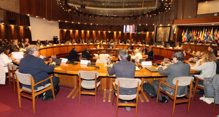 Chile reunió a expertos en 1ª Conferencia Internacional de Cooperativas: destacan su rol en economía