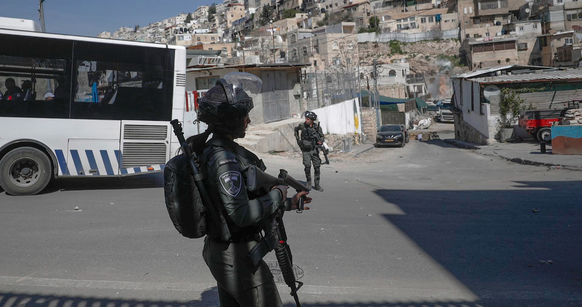 Fuerzas israelíes irrumpen en escuelas de la ONU para refugiados palestinos en Jerusalén Este