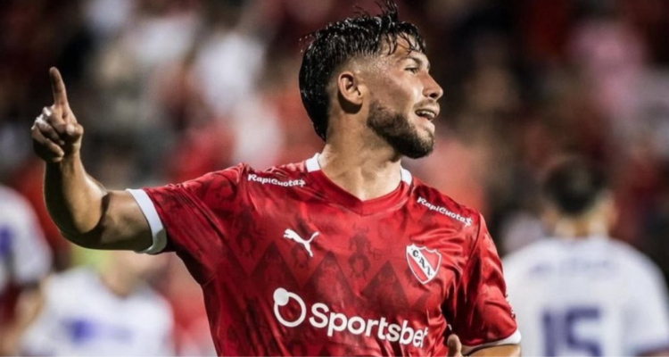 Felipe Loyola diluye rumores de una salida a Bayern Múnich.