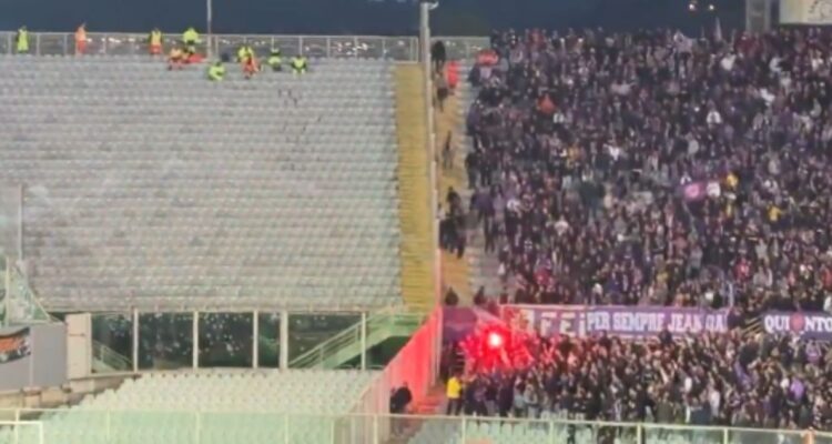 Incidentes con bengalas en el Fiorentina-Betis: ultras de ambos equipos se arrojan de todo