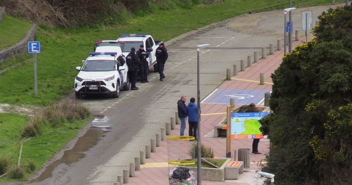 Reconstritución de escena por muerte de joven que cayó al mar cuando estaba en compañía de su pareja