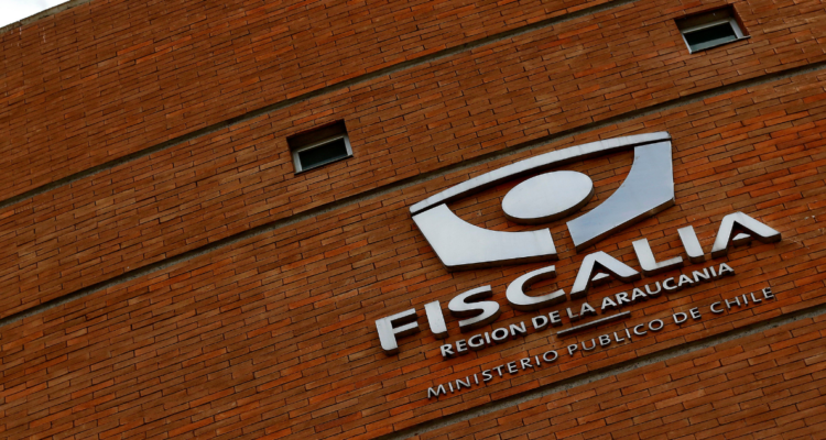 Logo de Fiscalía por penas de cárcel pedidas contra acusado por violentos robos en Ercilla