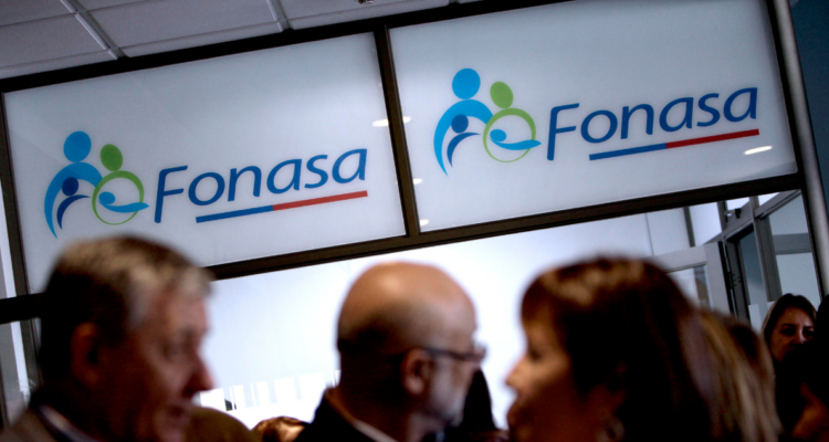 Fonasa sufre caída, afectando a sitio web y sucursales: usuarios reportan problemas en compra de bonos