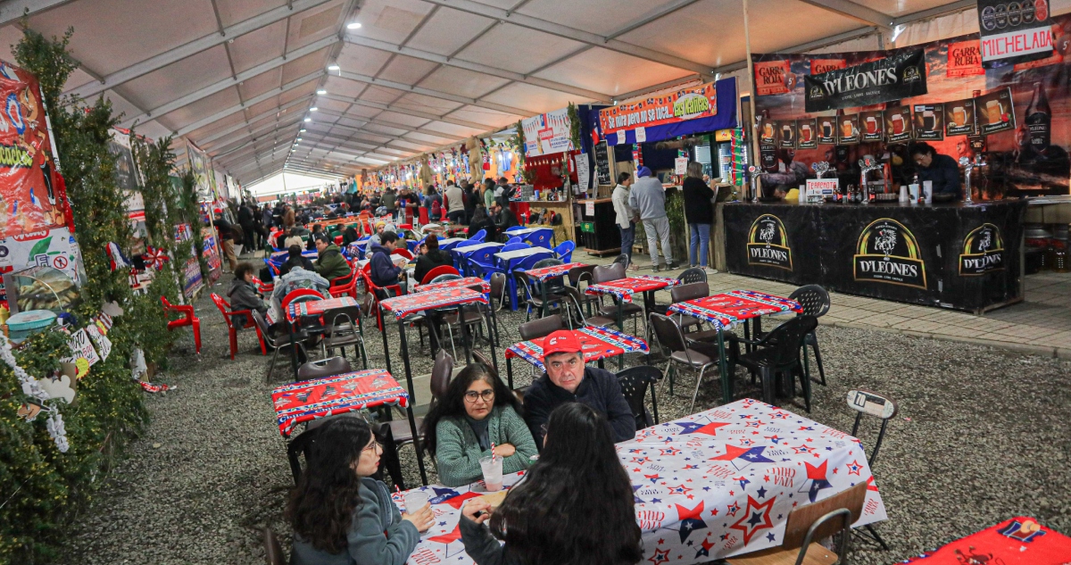Fondas de Concepción se podrían trasladar al estadio Ester Roa