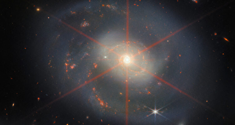 Una de las galaxias captadas por la NASA