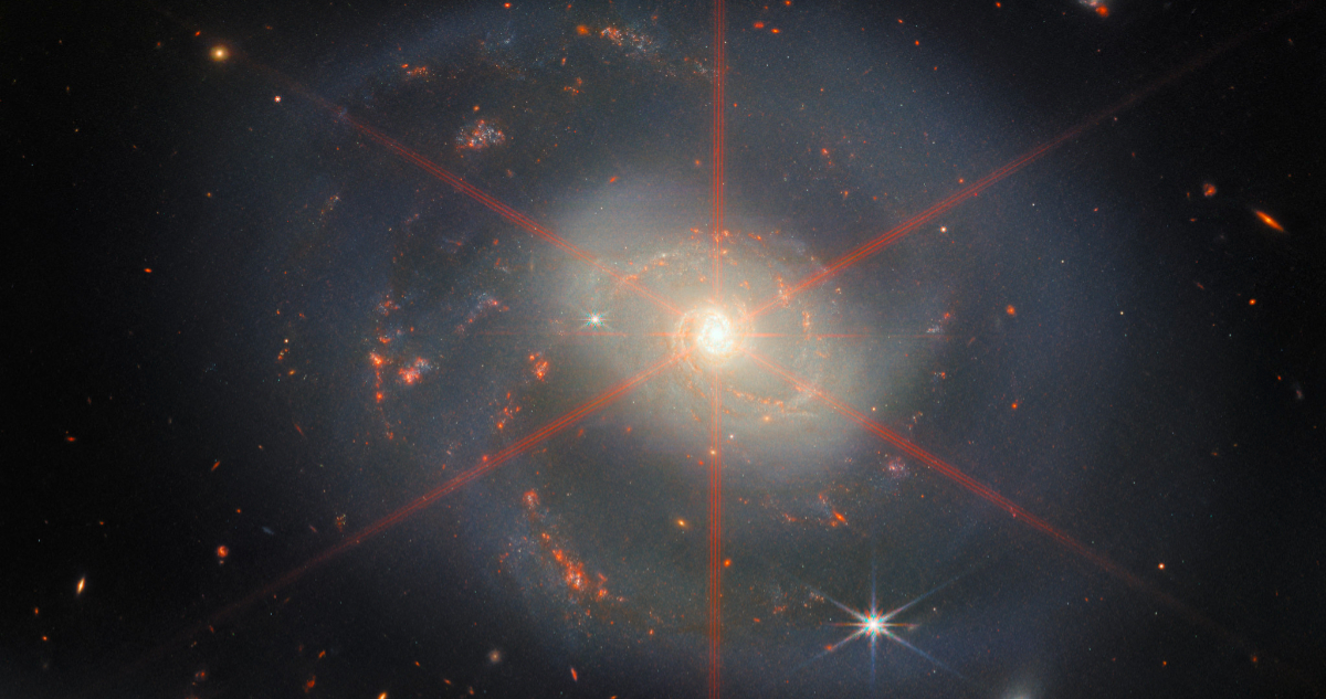 Una de las galaxias captadas por la NASA