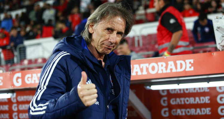 Gareca asegura estar motivado para seguir al mando de La Roja en un nuevo ciclo.