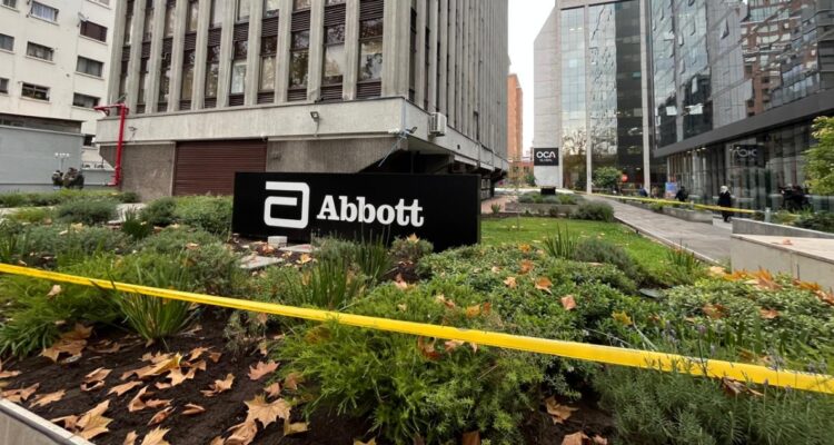 Gobierno califica como delito terrorista el bombazo en edificio de Providencia