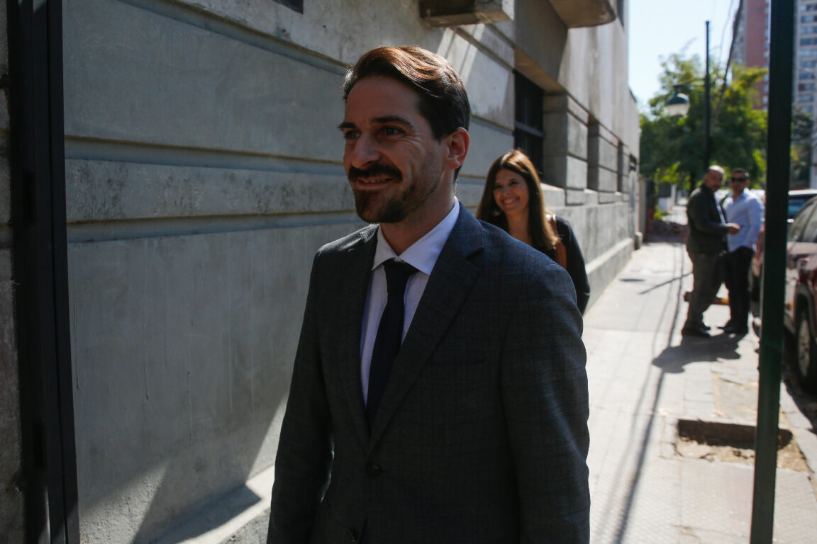 Quién es Gonzalo Winter, precandidato presidencial para primarias