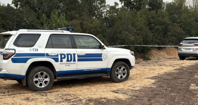 PDI trabaja en nuevo hallazgo de cadáver en un canal de Colina