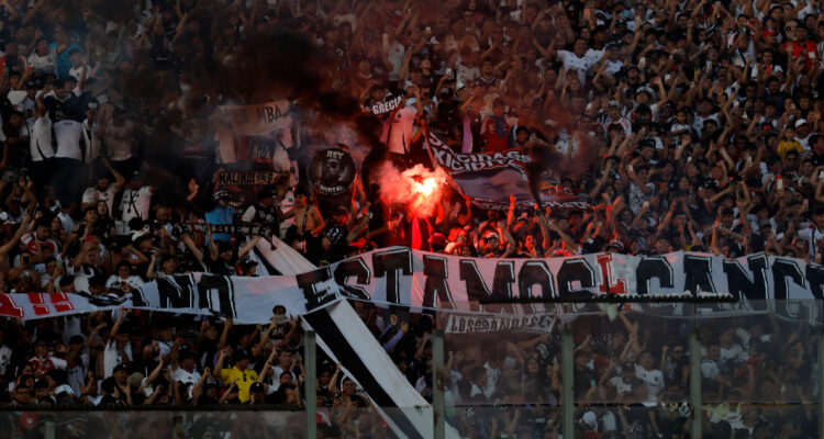 hinchada de Colo Colo Agencia EFE