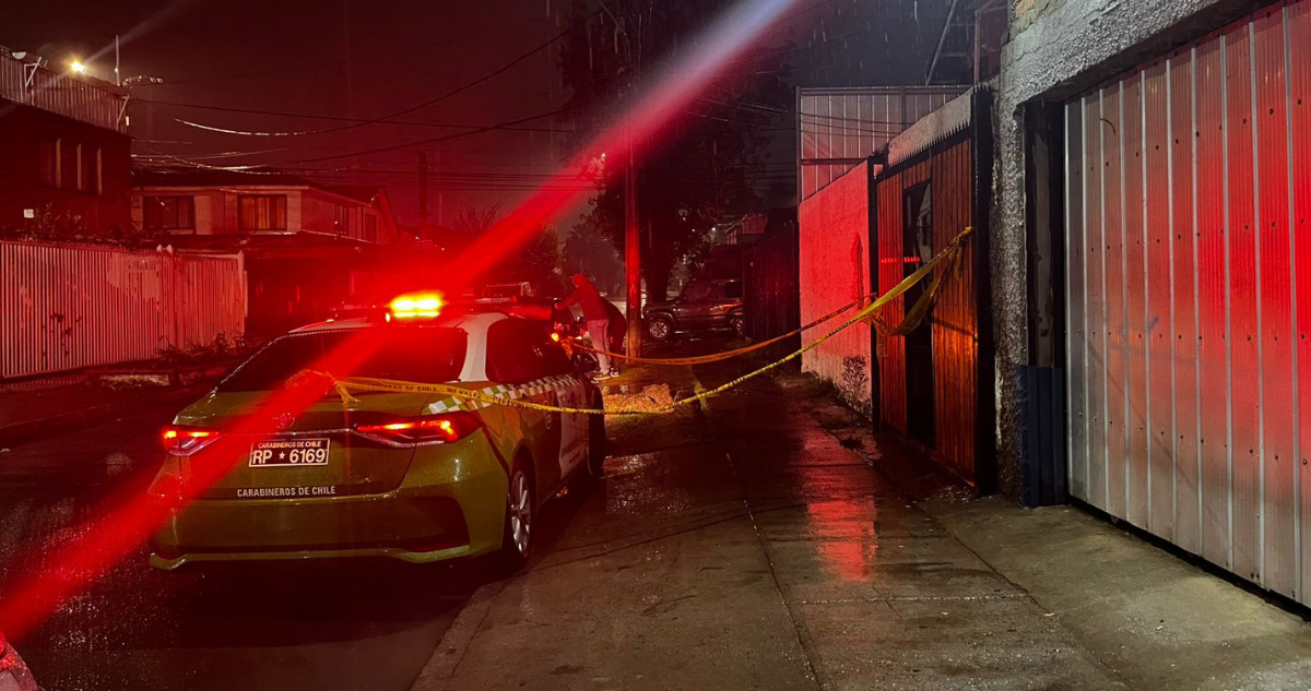 Hombre muere apuñalado tras pelea entre vecinos en sector Laguna Sur de Pudahuel