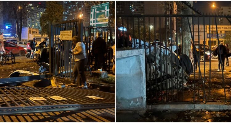 El auto se partió: hombre muere tras colisión y posterior choque contra reja en Estación Central