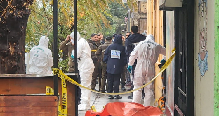 Investigan homicidio en Renca: víctima fue asesinada en vía pública tras recibir al menos 10 disparos