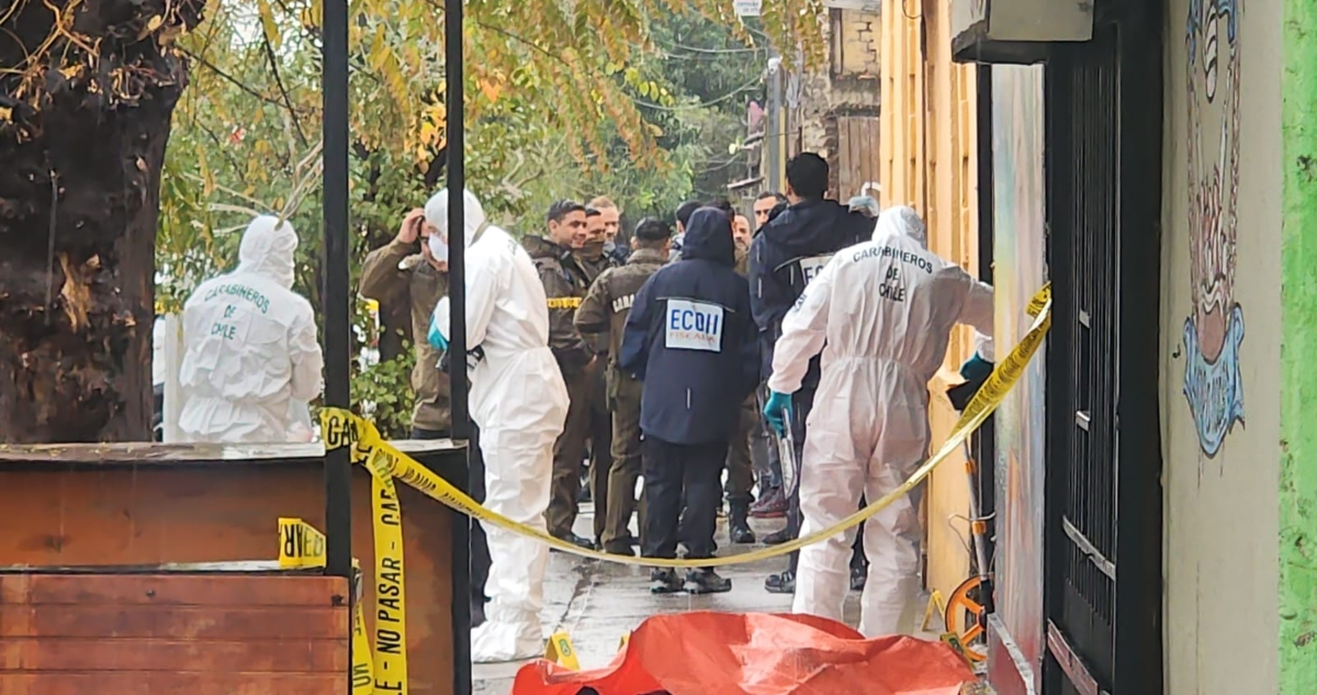 Investigan homicidio en Renca: víctima fue asesinada en vía pública tras recibir al menos 10 disparos
