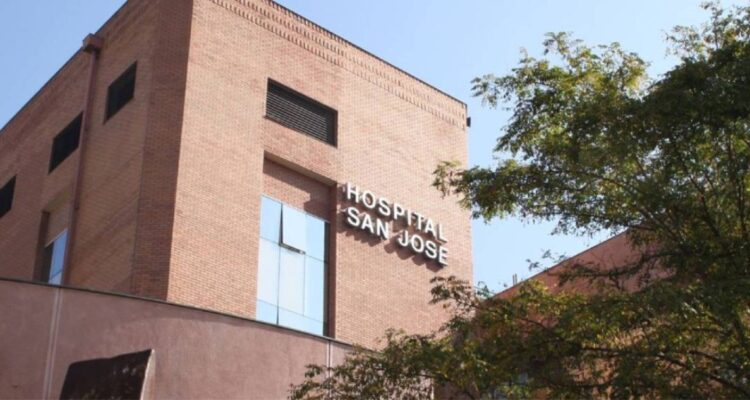 Director (s) de Hospital San José dice que firmó por error el “autoperdonazo” por días “no trabajados”