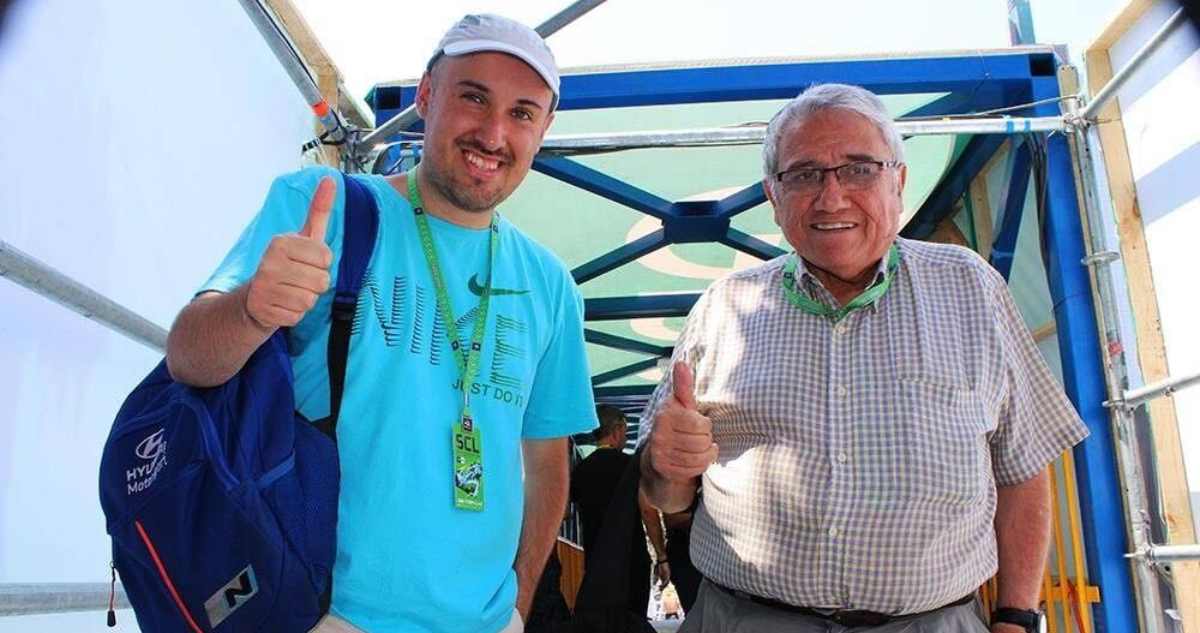 Ignacio Psijas y Gilberto Villarroel, autores del libro Historia del Motocross Chileno