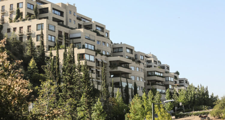 Contribuciones: crecen las críticas por actualización de avalúos y los cobros retroactivos