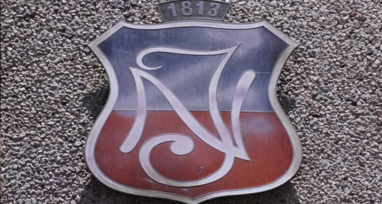 Crisis en Instituto Nacional: madre acusa que hijo tuvo en mayo su primera clase de lenguaje del 2025