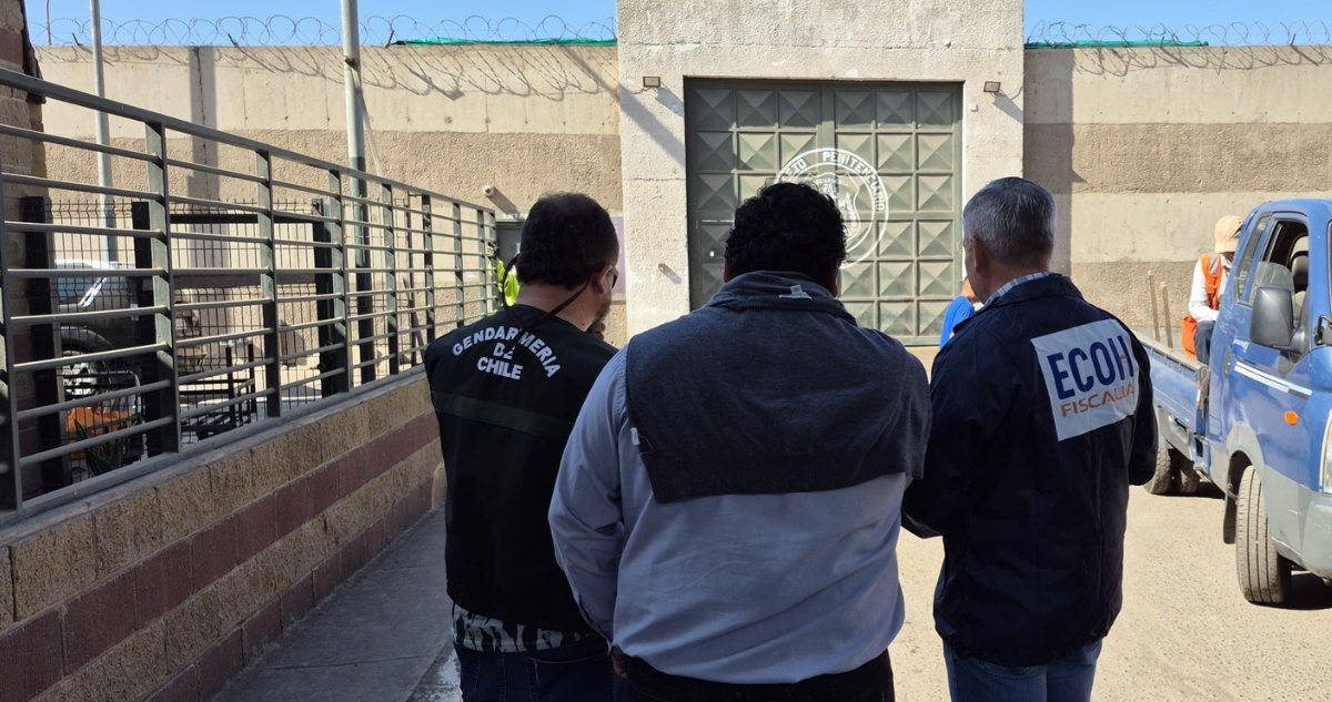 Investigan homicidio de un interno de la cárcel de Arica con un arma cortopunzante