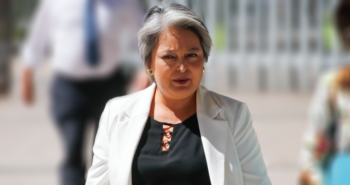 Jeannette Jara: Se busca cuestionar “la vocación democrática que yo como comunista podría tener”