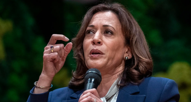 Kamala Harris reaparece y alerta que Trump tiene a EEUU al borde de una crisis constitucional
