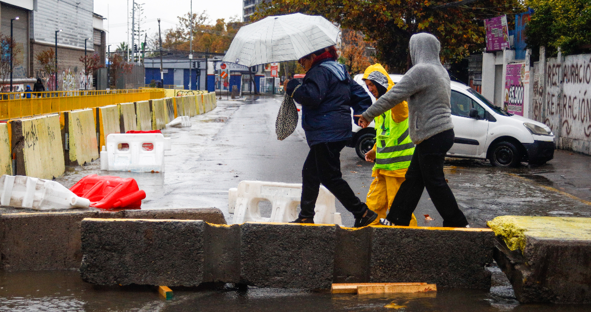 DT recuerda que no pueden despedir ni descontar dinero a trabajadores que tengan problemas ante lluvia