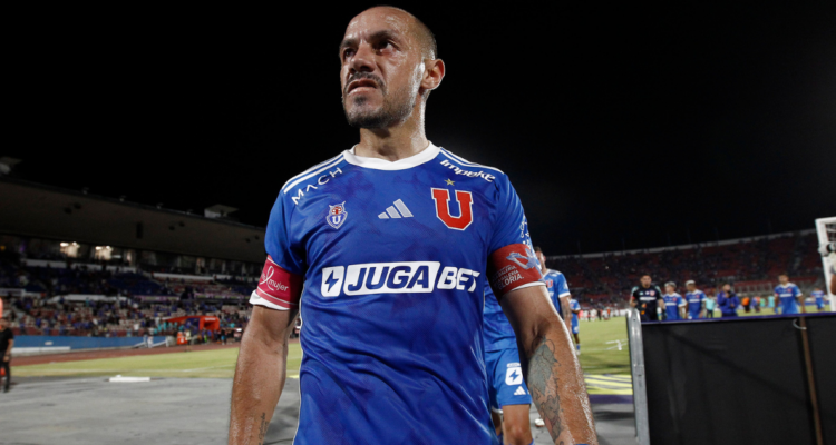 Marcelo Díaz se pone se escudo tras masivas críticas a La U por derrota en Libertadores.