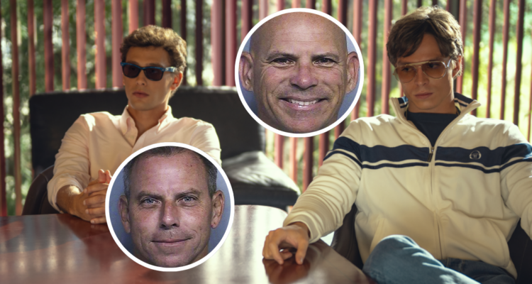 Captura de la serie “Monsters” y en las miniaturas los hermanos Erik y Lyle Menéndez