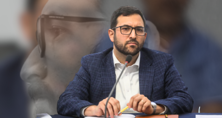 Caso Miguel Crispi y la estrategia de desviar la atención, aprendida de los abogados Hermosilla