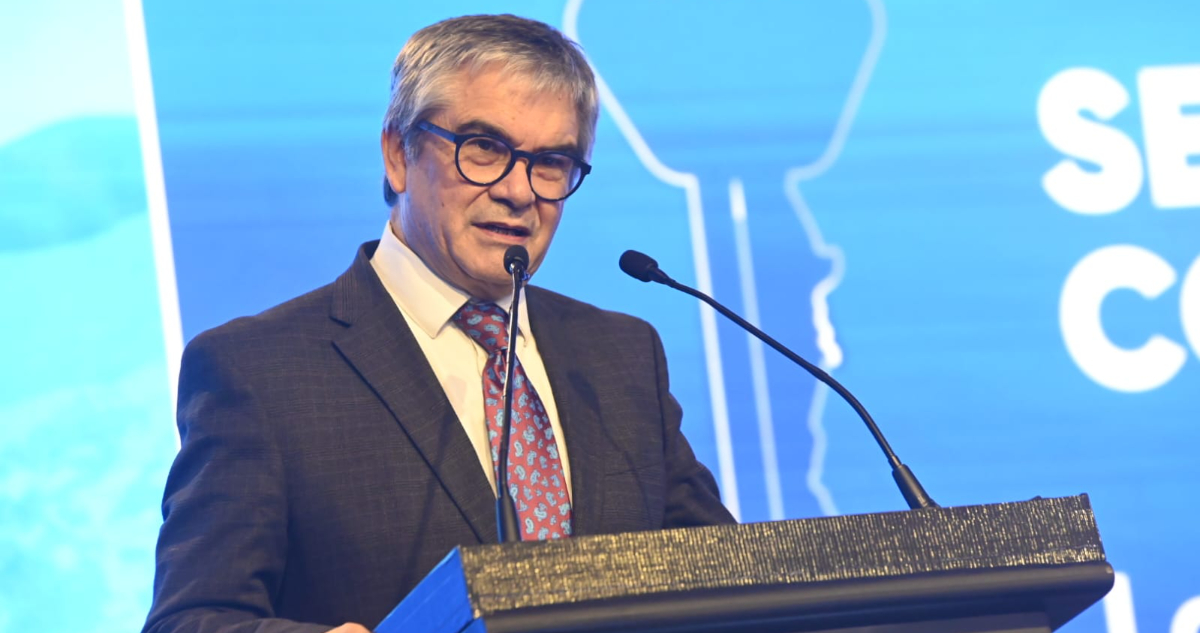 Gobierno anuncia fast track para solucionar la permisología y acelerar así las inversiones
