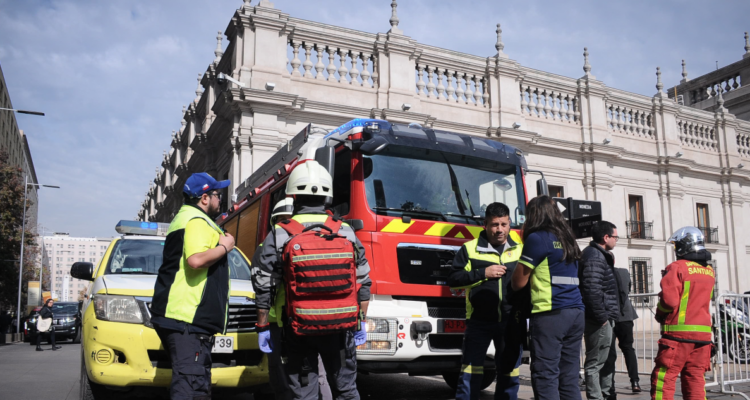 Olor a gas en Santiago: autoridades llaman a la tranquilidad, pero origen sigue siendo un misterio