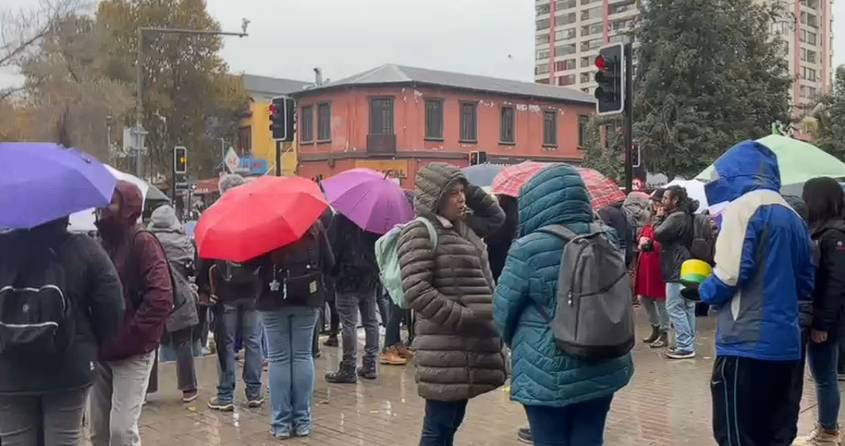 Paro de profesores en Ñuñoa llevaría a no postergar traspaso de colegios a SLEP