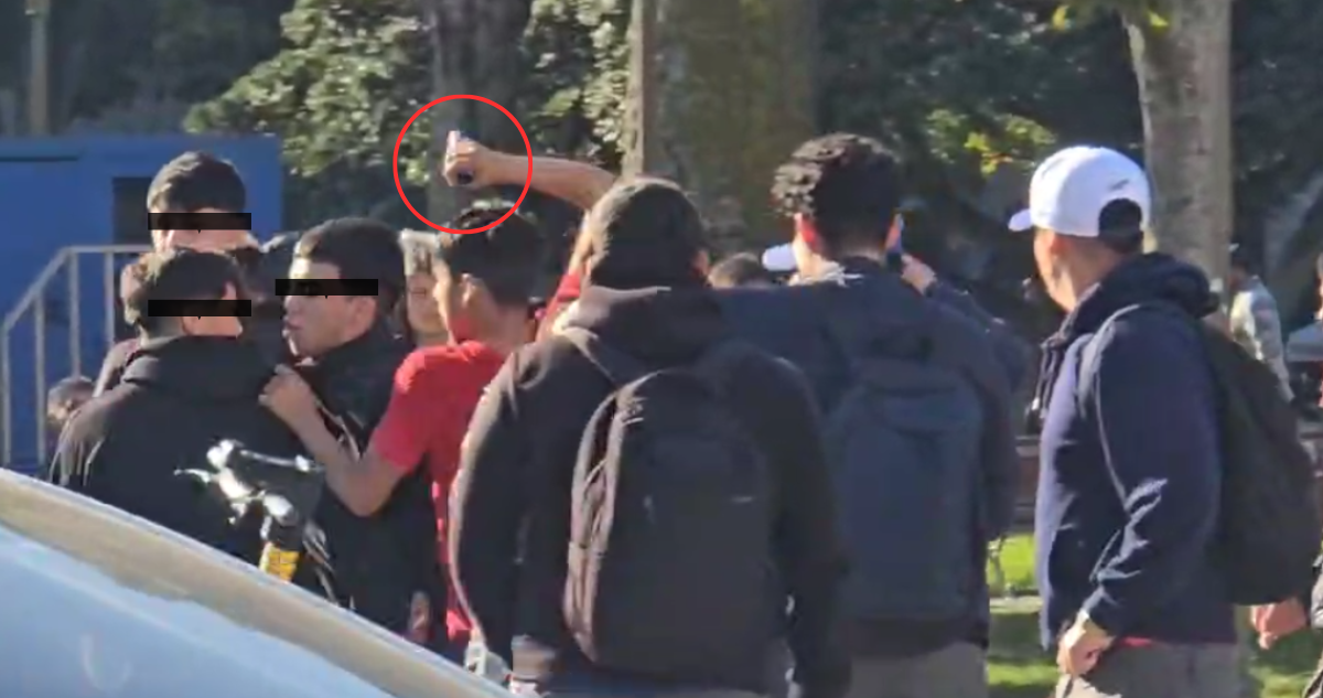 Imagen de riña en plena Plaza de la Independencia de Concepción