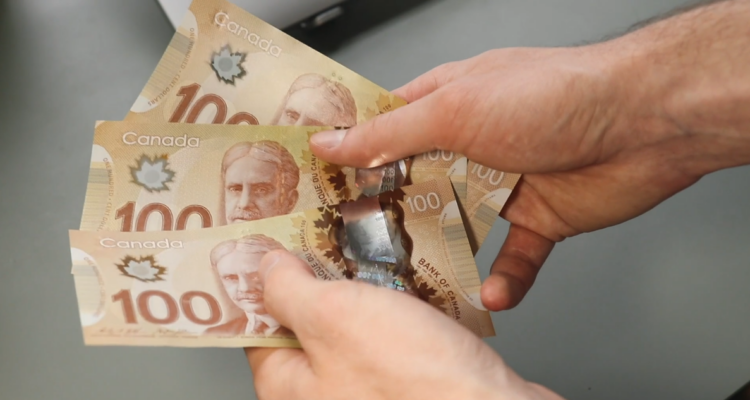 Nuevo Gobierno de Canadá decide bajar los impuestos como primera medida ejecutiva