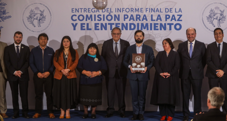 Política descriteriada